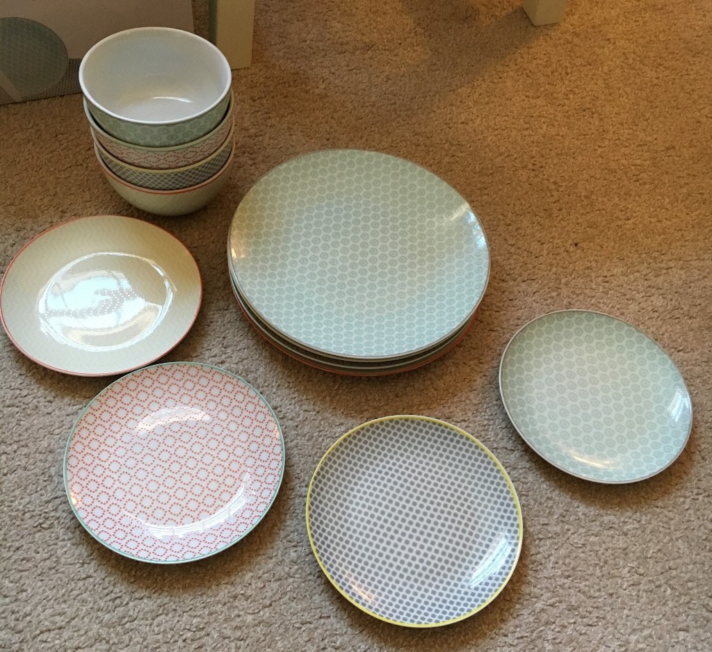 argos christmas plates